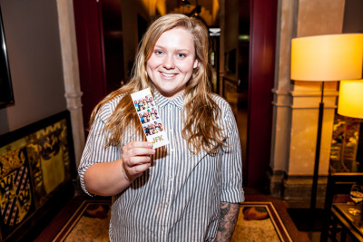 Fotokader formaat is 15x5cm