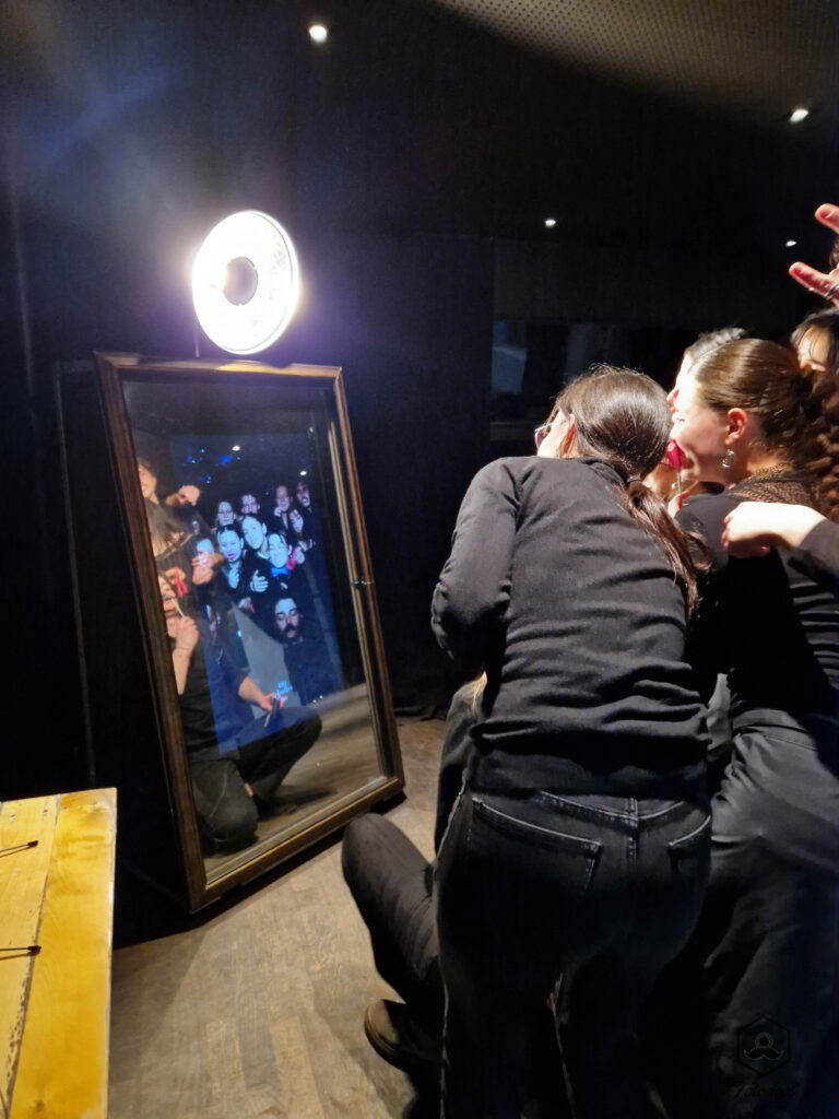 Photobooth Mirror